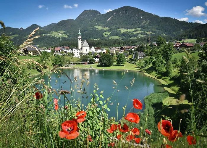 Art Tirol - Naehe Alpbachtal - Mit Balkon & Bergblick