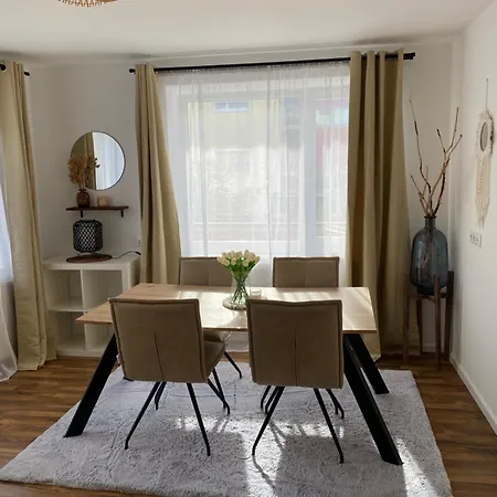 Apartment Art - By Alfi With Balcony & Free Parking