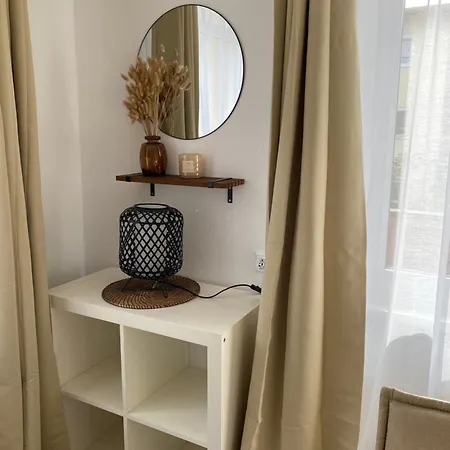 Art - Tirol With Balcony & Free Parking 아파트 브릭스레크